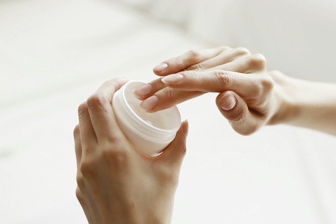 How to Apply Solid Cologne