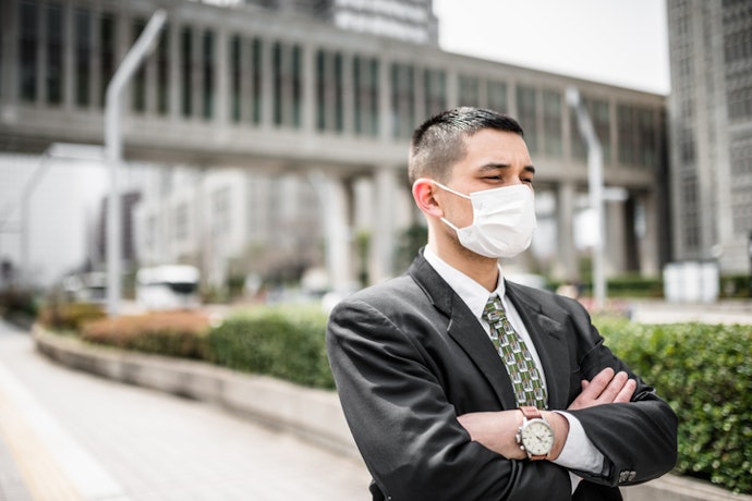 Can I Just Use a Simple Cloth or Surgical Mask?