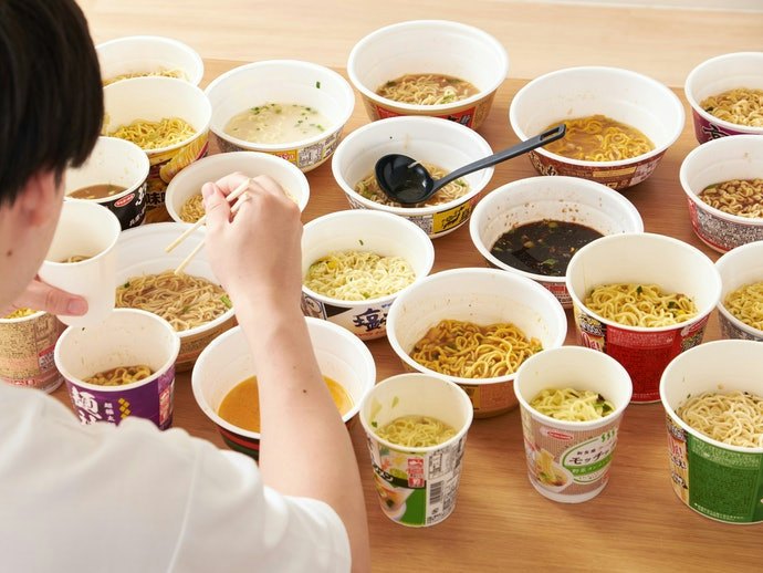 How We Tested the Instant Cup Ramen