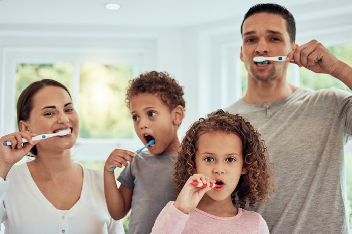 How to Brush With Proper Technique