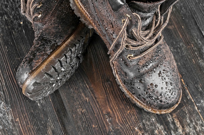 Tips for Applying Waterproof Sprays for Shoes