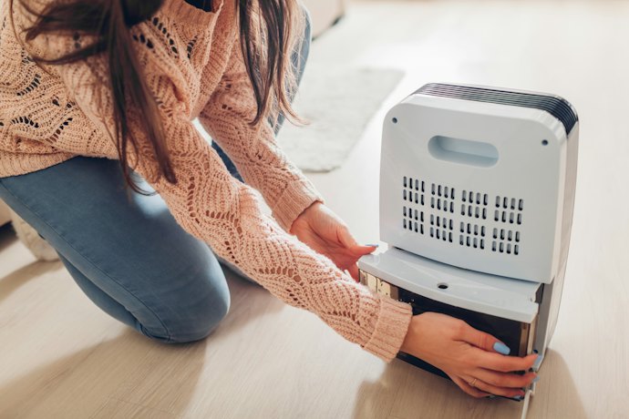 How a Dehumidifier Works