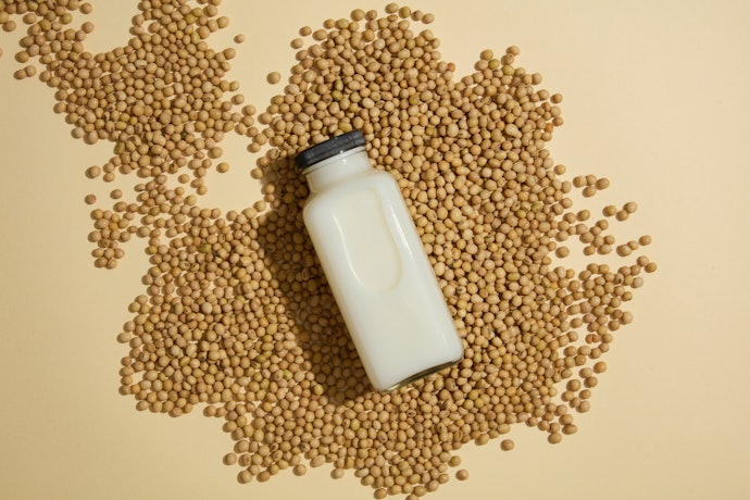 Why Soy Milk? Nutritional Content and Benefits