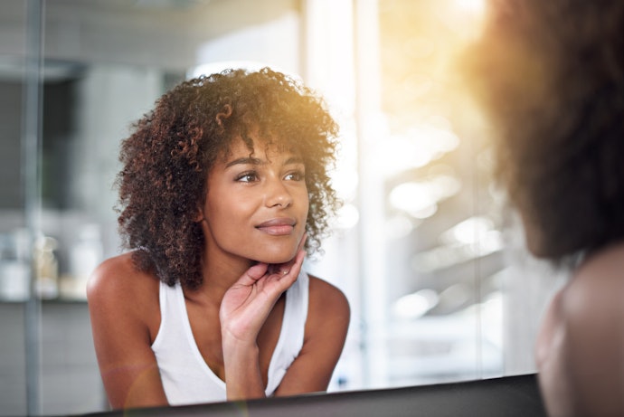 What Are the Benefits of Hyaluronic Acid Serums for Sensitive Skin?