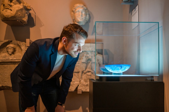 Choose the Right Size Display Case for Your Collection