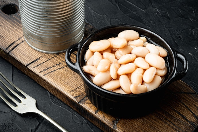 What Are Canned White Beans?