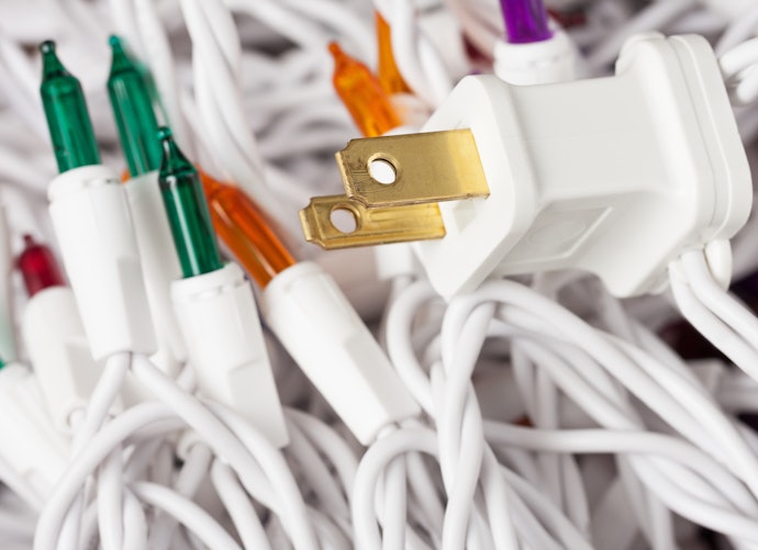 Look for Other Useful Features Like Sockets, Remote Controls, and More