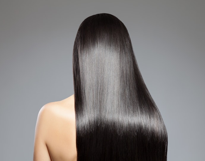 Choose a Dryer with a Cooling Feature if You Want Shiny Hair