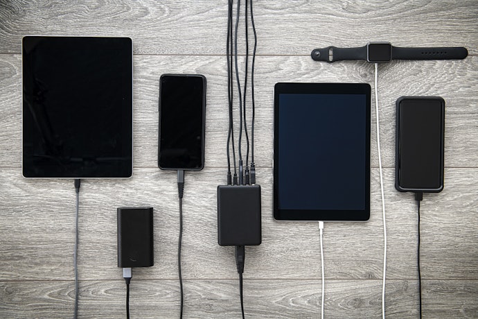 Go For a Station With Multiple Options if You Have Varied Devices