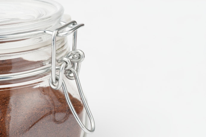 Pick an Airtight or Vacuum-Sealed Option