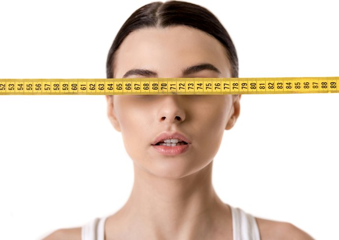 Ensure That The Sunglasses Fit Your Face