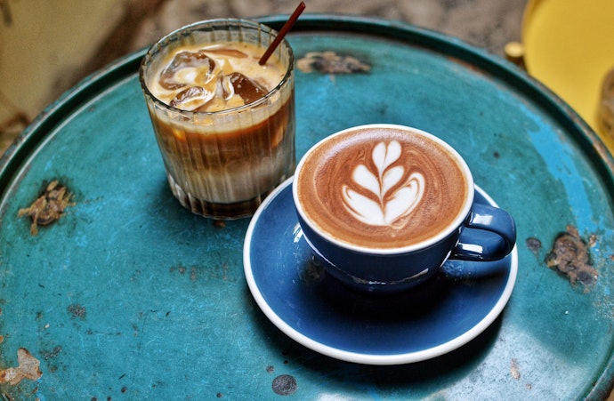 Get a Bottle for Hot Drinks, Cold Drinks, or Both