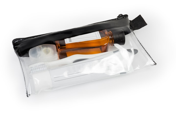 Easily Spot Your Makeup With a Transparent Case