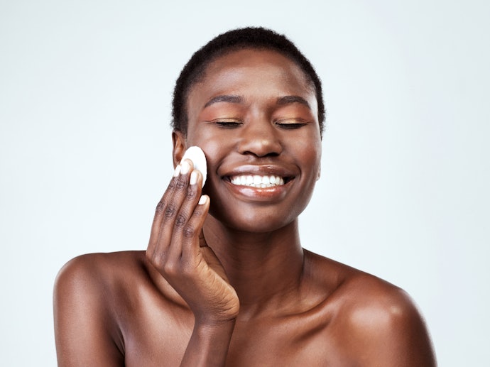 Lightweight Moisturizers Can Keep Oily Skin Balanced
