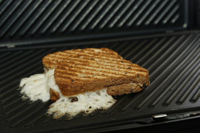 Consider Removable Plates for Versatility and Easy Cleaning