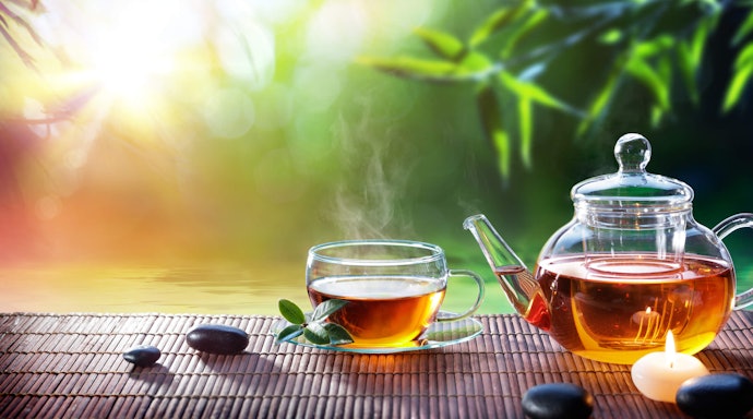 Choose a Safe Decaffeination Method That Preserves the Tea’s Natural Flavor