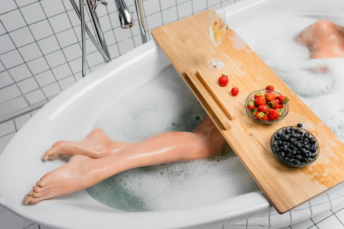 Deeper Trays Can Limit Your Leg Room Inside the Tub