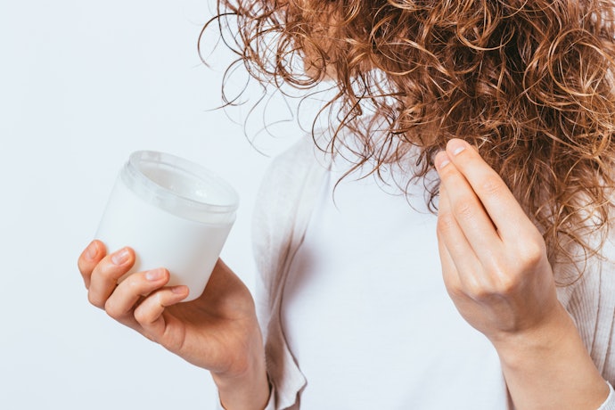 Look for Moisturizers to Keep Hair Soft and Shiny