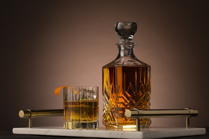 Get a Decanter With an Airtight Seal