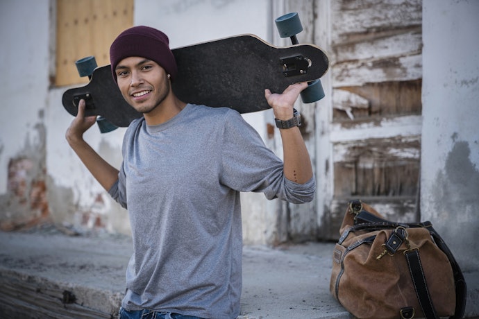 Look for a Lightweight E-Skateboard if You Plan to Carry It Around