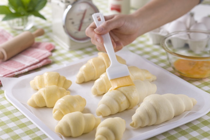 Pick the Right Size and Shape Brush