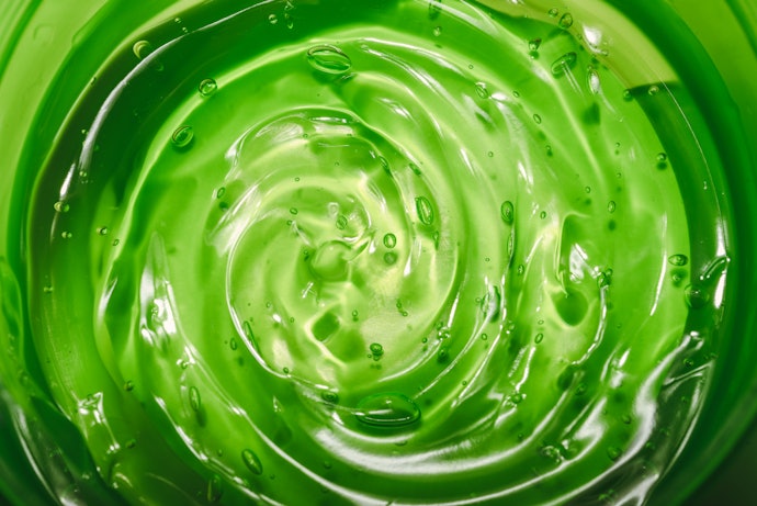 Decide Between Gel and Cream Face Masks