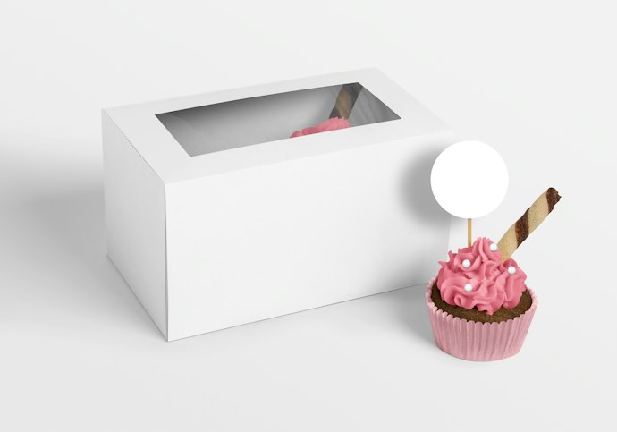 A Tight-Lock System Helps Preserve Cupcake Freshness