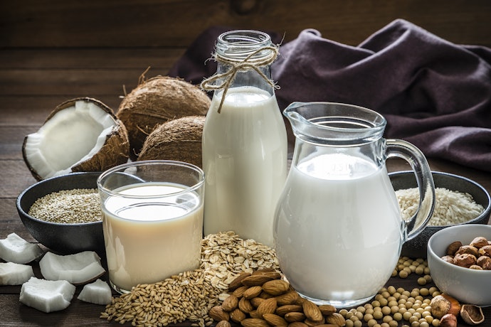 Decide Whether You Want a Dairy or Non-Dairy Creamer