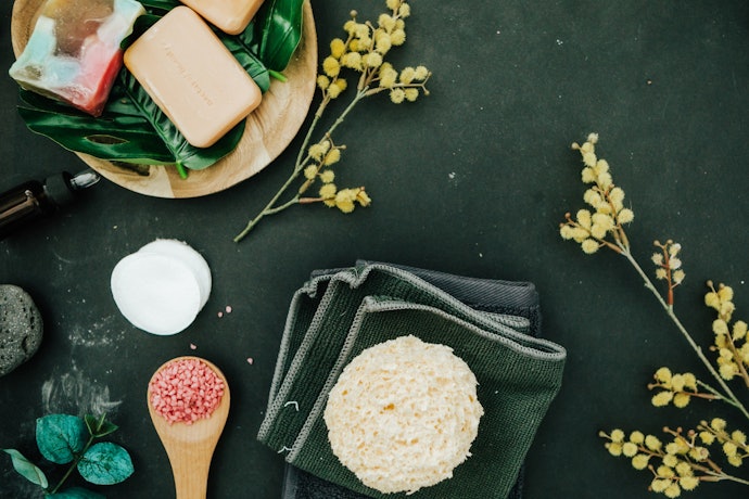 Decide Between Physical or Chemical Exfoliation