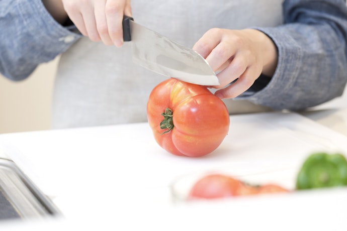Get a Comfortable and Durable Knife Handle