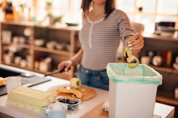 Decide Between Indoor and Outdoor Composting