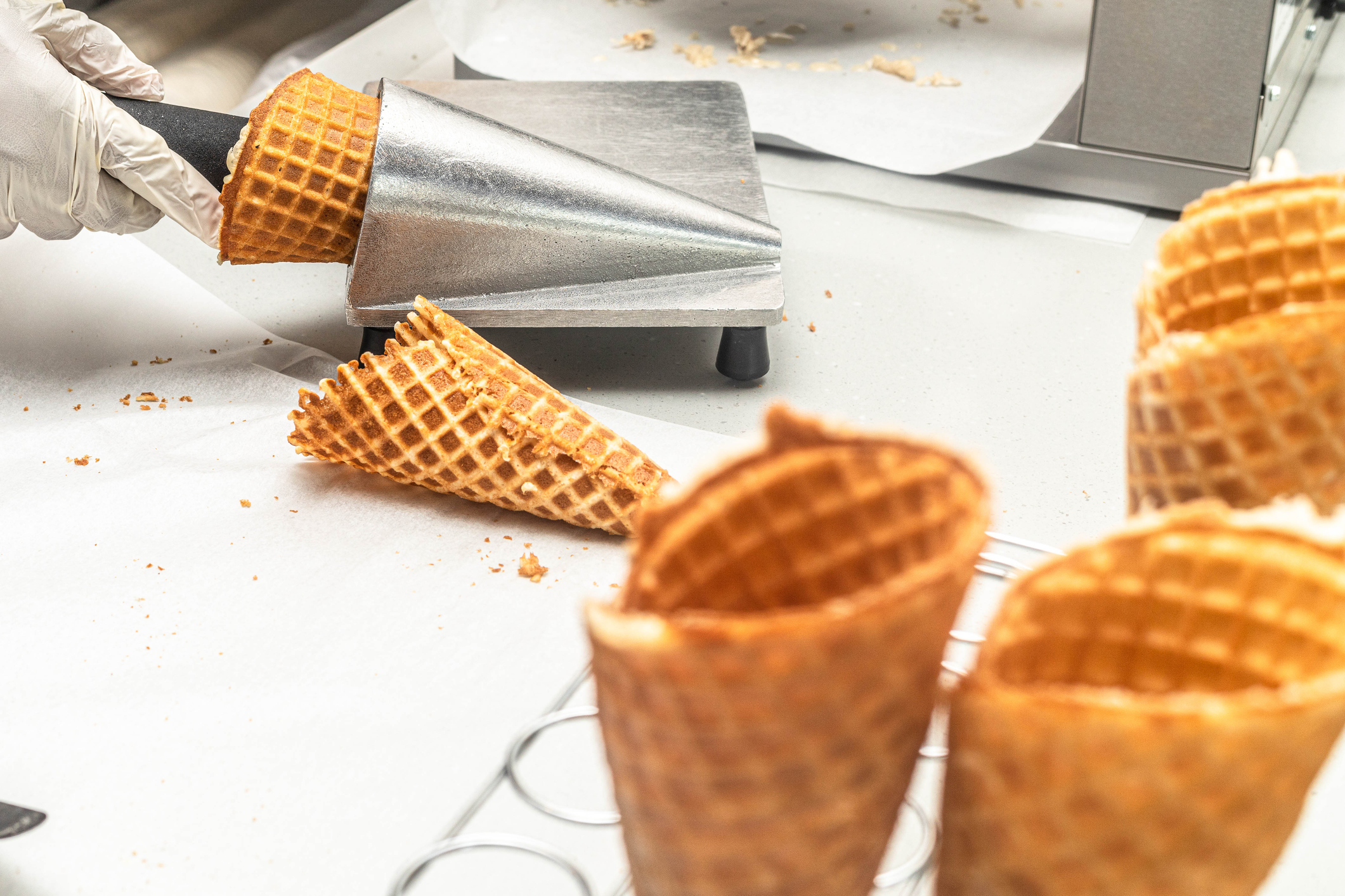 Best commercial waffle online cone maker