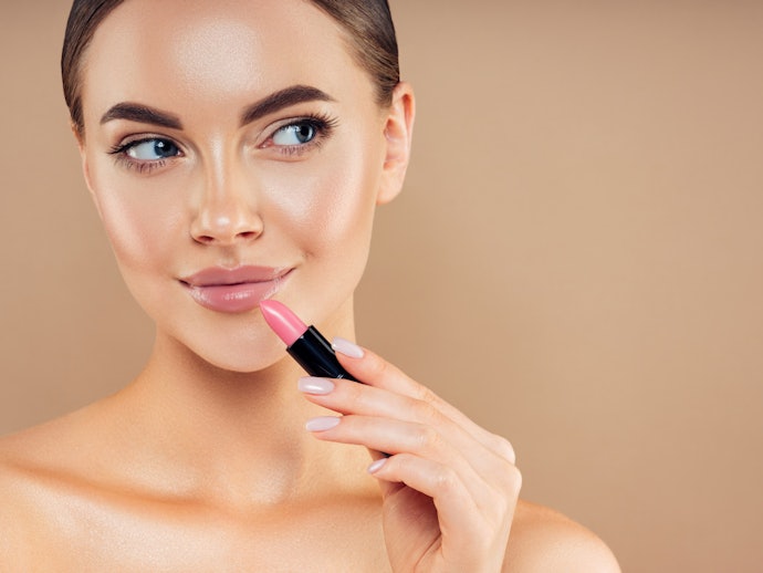 Go for a Nourishing Formula for a Healthy Lip Look