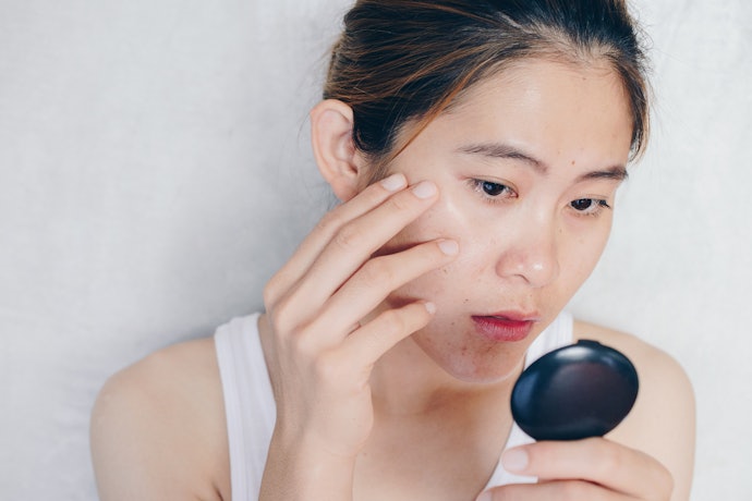 Avoid Greasy and Possibly Irritating Ingredients
