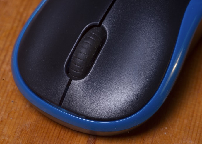 Grab a Mouse With Added Features Like Shortcut Keys