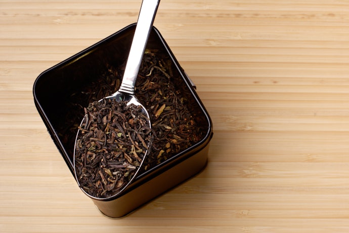 Choose the Right Material for Your Tin