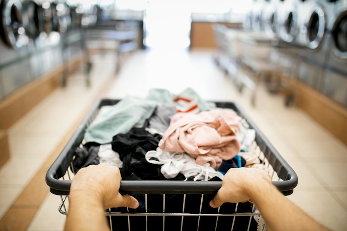 Move Your Hamper Easily With a Hamper on Wheels