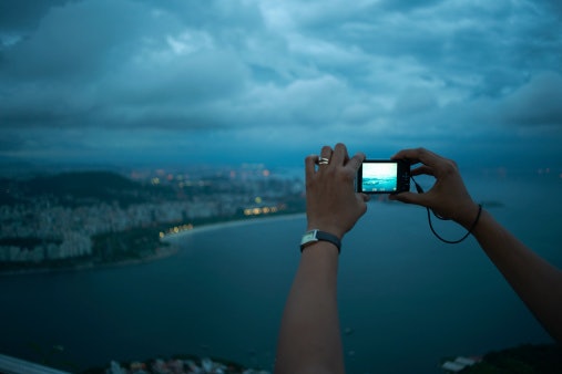 Full-Frame Sensors Capture Great Photos in Low Light