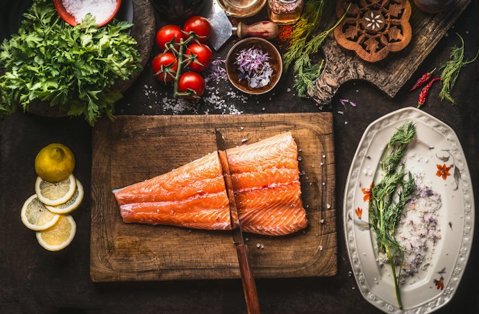 Curved Filleting Knives for Fish and Smaller Produce