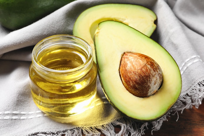Nourishing Oils for Dry, Frizzy, or Damaged Hair