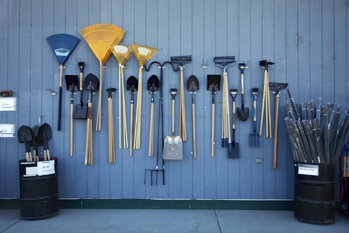 Shovels Are For Scooping, Spades Are For Digging and Cutting