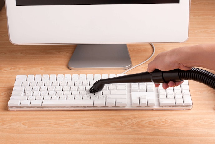 Handheld Vacuums and Blowers to Dislodge Deep-Set Stuff