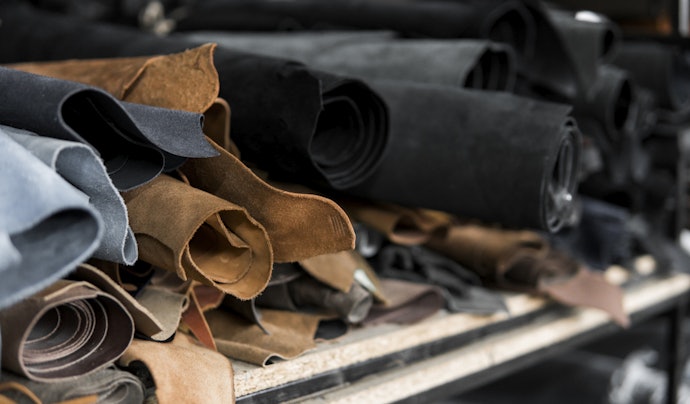 Leather Gloves Are Ideal for Cold Environments