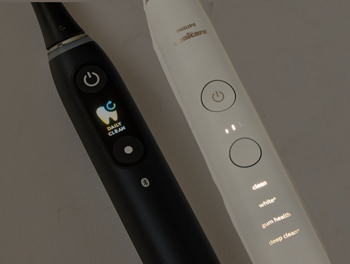 Select a Toothbrush With a Display Screen or a Visual Indicator