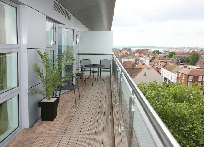 Be Careful if Your Balcony is High and Exposed to the Wind