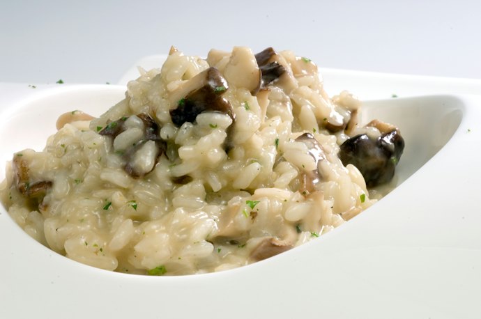Medium-Grain Rice is Fluffy and Perfect for Creamy Dishes