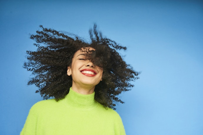 Curly Hair Benefits from a Gel That Can Control Frizz
