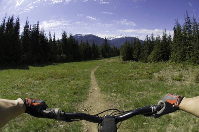 Mountain Biking Gloves Require Grip and Protection