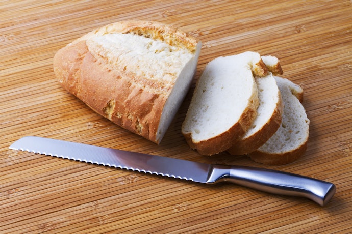 Pointed Serration Is Great for Sourdough and Crusty Bread