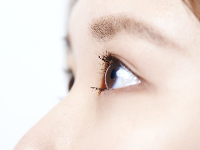 Curling Lashes are Best for When You'll Have Makeup On for Long Periods of Time